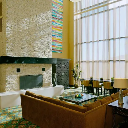 Hotel Doubletree By Hilton