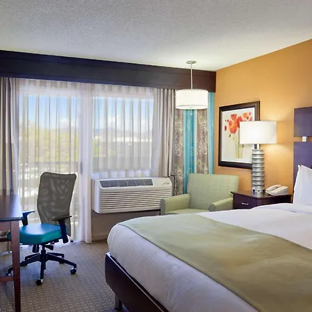Doubletree By Hilton Hotel