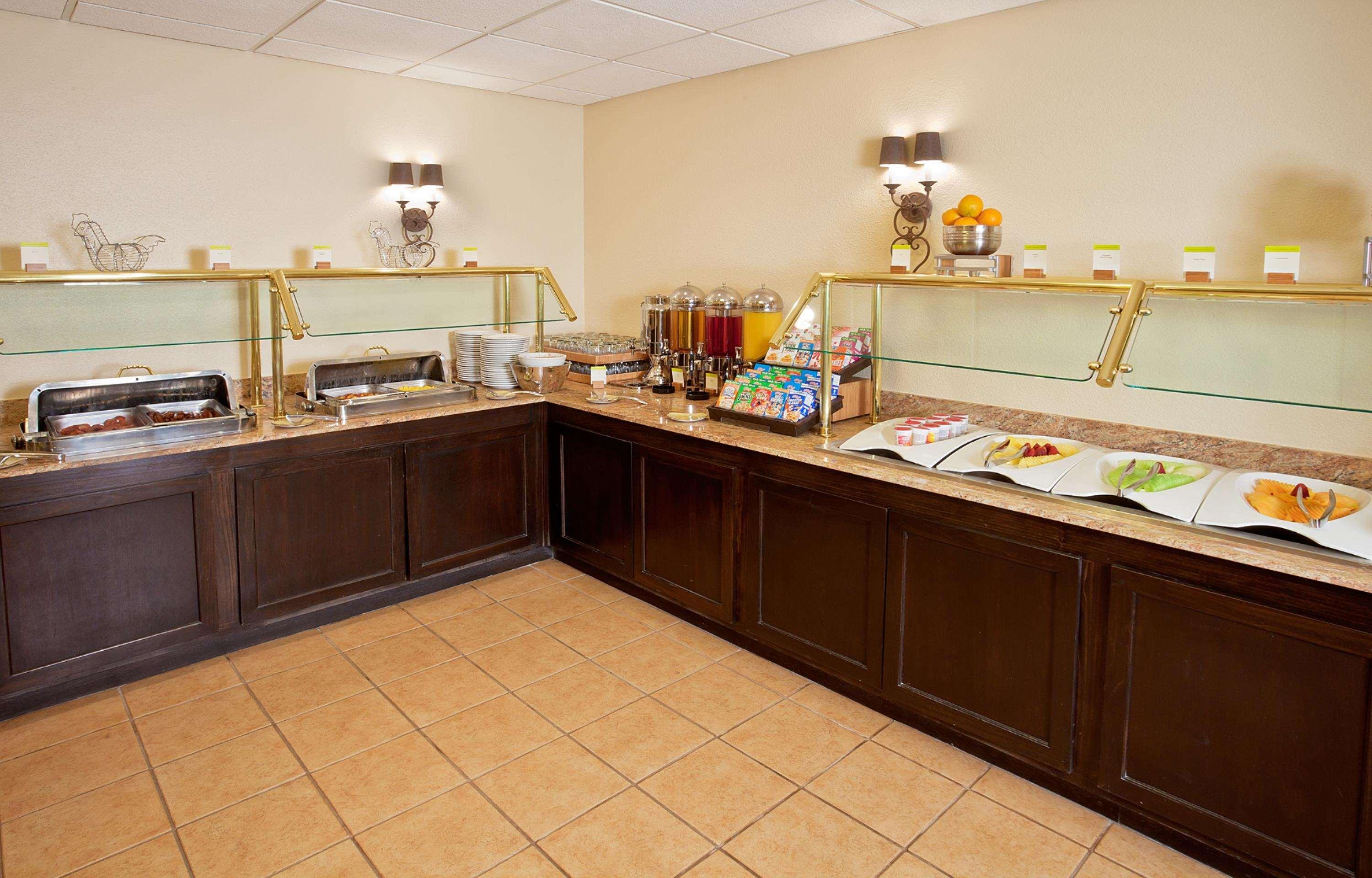 Doubletree By Hilton Hotel Santa Fe