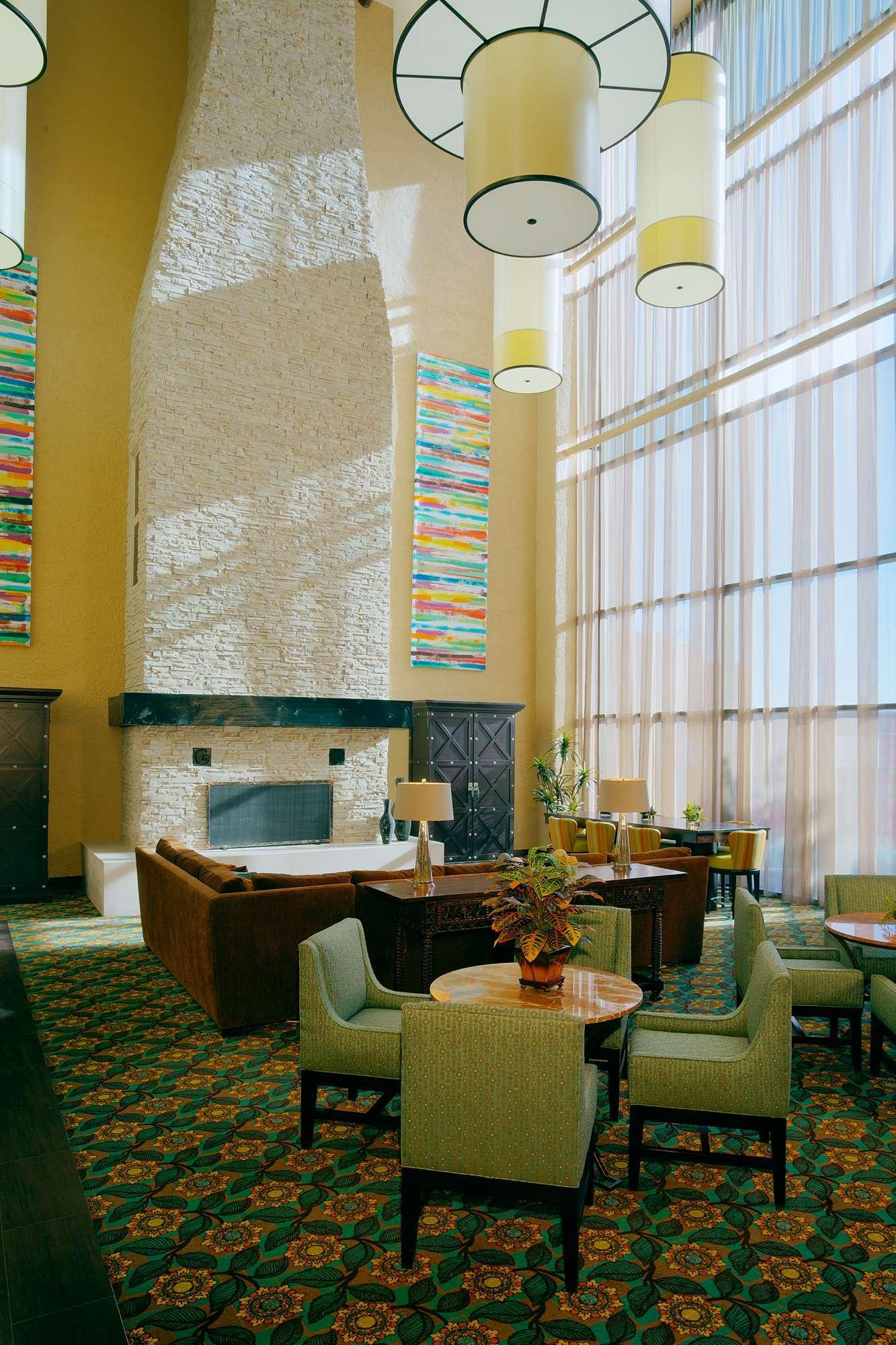 Doubletree By Hilton Hotel Santa Fe