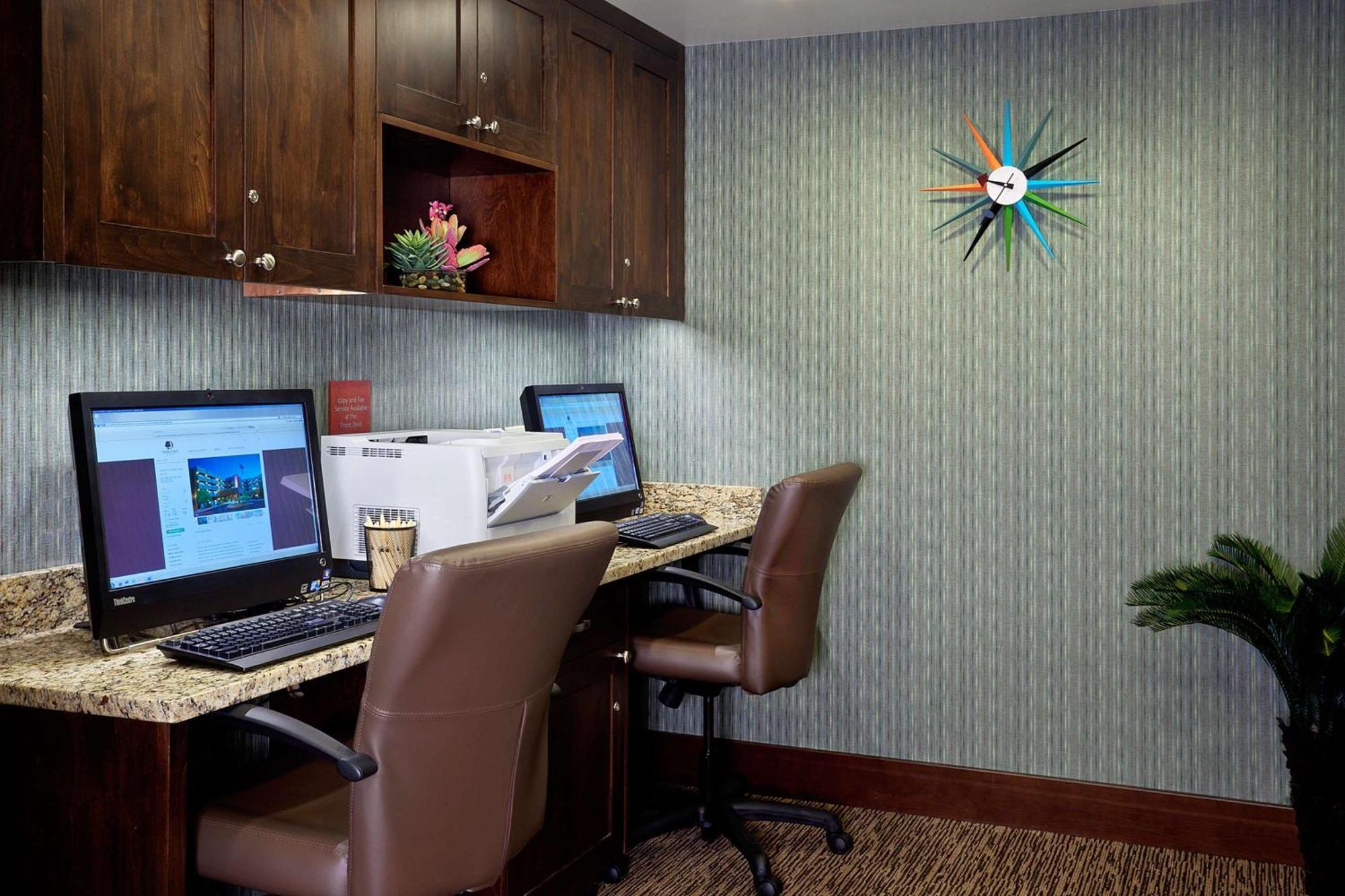 Doubletree By Hilton Hotel